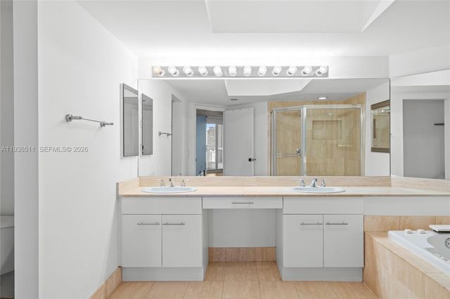 21205 Yacht Club Dr 3001, Aventura, FL 33180