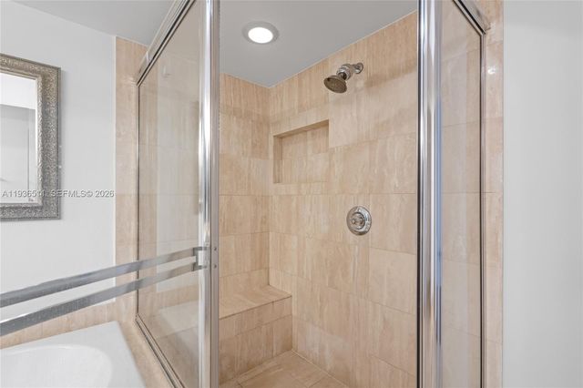 21205 Yacht Club Dr 3001, Aventura, FL 33180