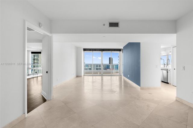 21205 Yacht Club Dr 3001, Aventura, FL 33180