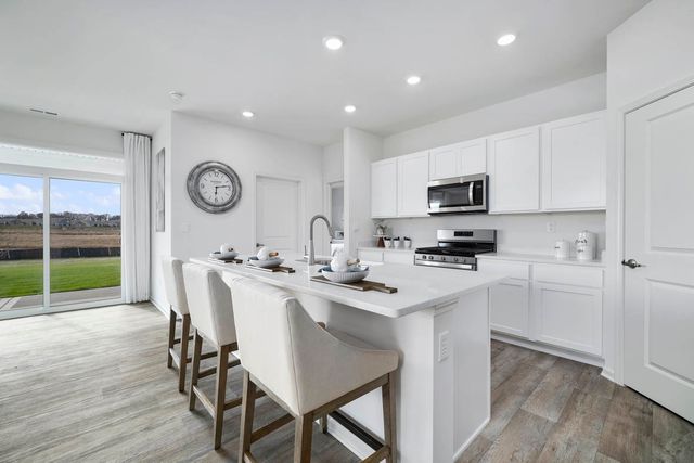 819 Mesa Lane, Pingree Grove, IL 60140