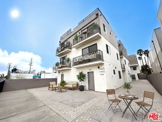 11443 Hatteras Street, North Hollywood, CA 91601