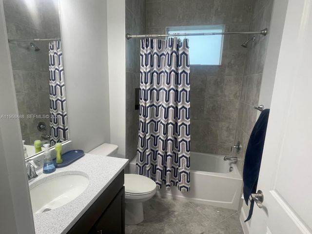 13554 Spruce Pine Dr, Westlake, FL 33470