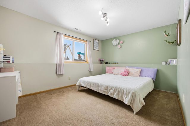 620 N Washington Avenue, Detroit Lakes, MN 56501