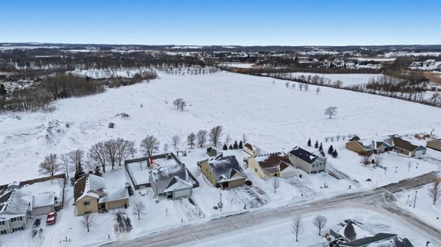 620 N Washington Avenue, Detroit Lakes, MN 56501