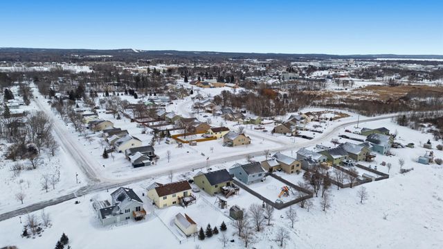 620 N Washington Avenue, Detroit Lakes, MN 56501