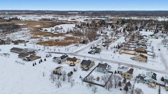 620 N Washington Avenue, Detroit Lakes, MN 56501