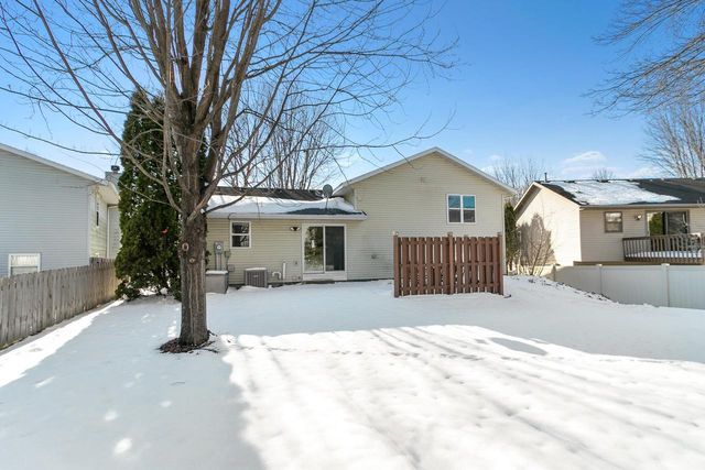3725 Basalt Lane, Madison, WI 53719