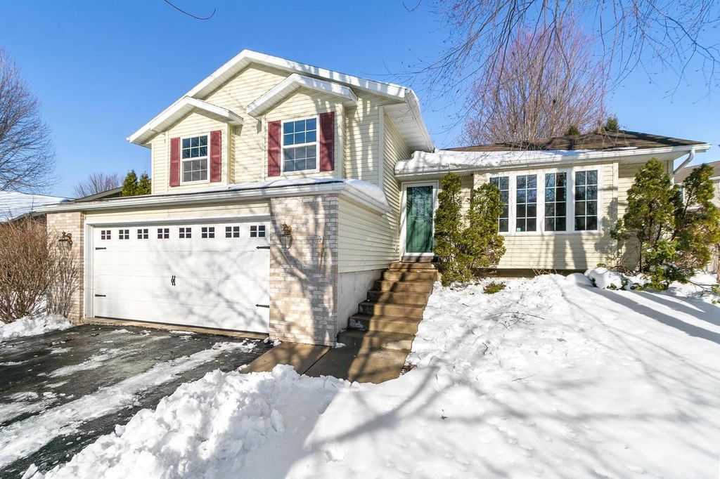 3725 Basalt Lane, Madison, WI 53719