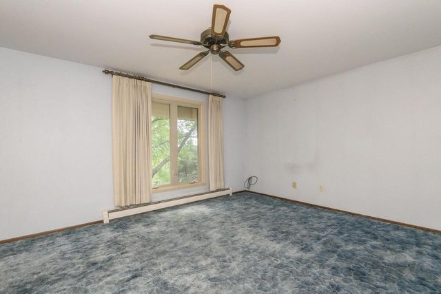 N47W27080 Greenhill COURT, Pewaukee, WI 53072