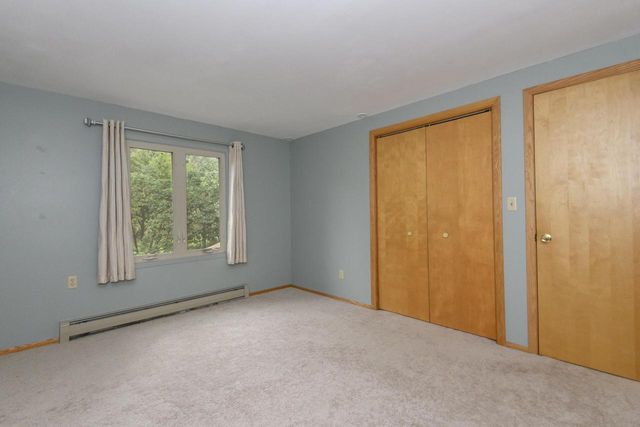 N47W27080 Greenhill COURT, Pewaukee, WI 53072