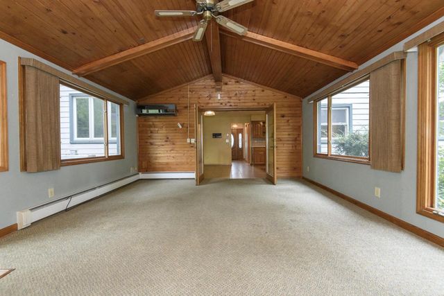 N47W27080 Greenhill COURT, Pewaukee, WI 53072