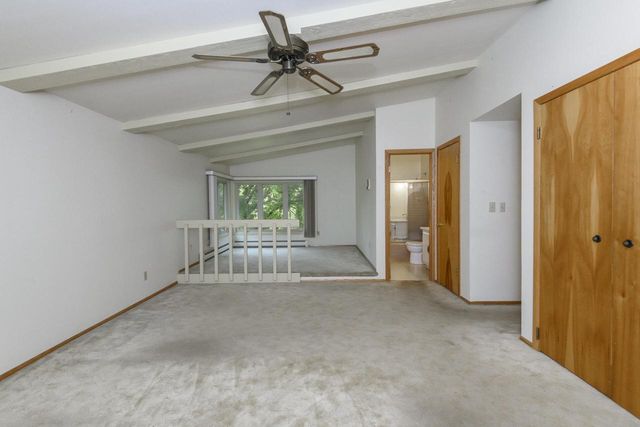N47W27080 Greenhill COURT, Pewaukee, WI 53072