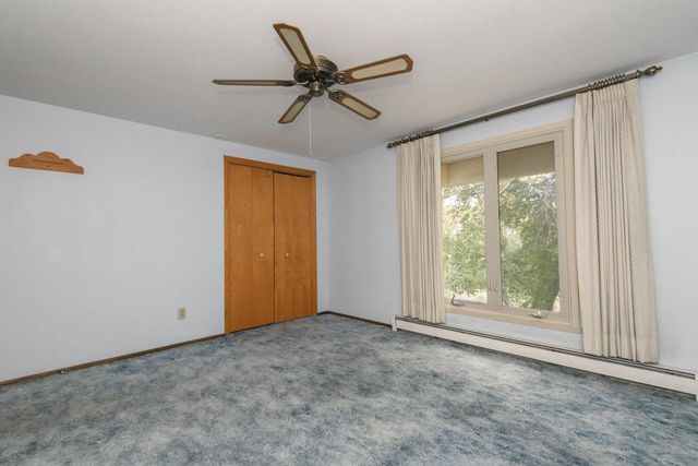 N47W27080 Greenhill COURT, Pewaukee, WI 53072