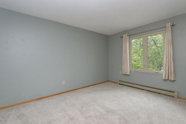 N47W27080 Greenhill COURT, Pewaukee, WI 53072