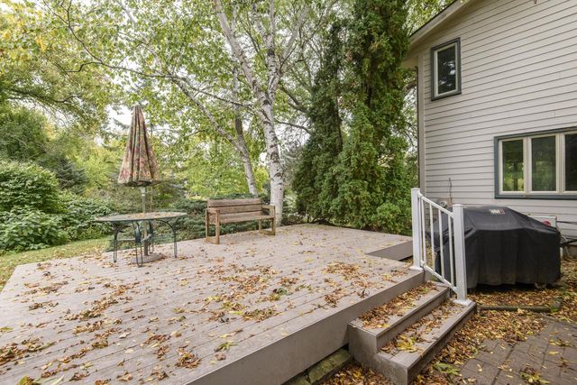 N47W27080 Greenhill COURT, Pewaukee, WI 53072