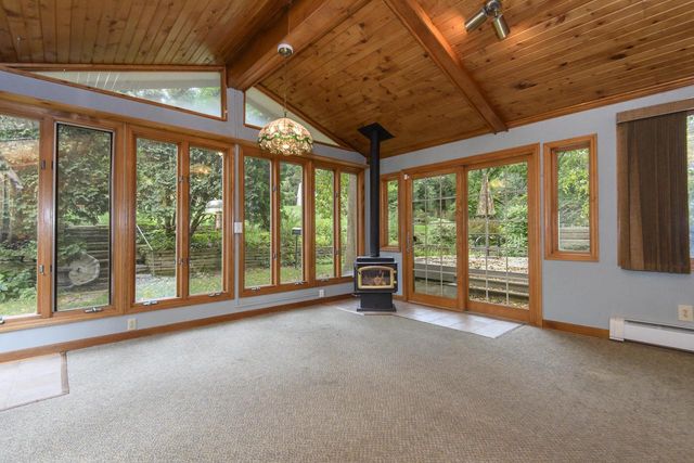 N47W27080 Greenhill COURT, Pewaukee, WI 53072