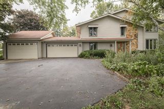 N47W27080 Greenhill COURT, Pewaukee, WI 53072