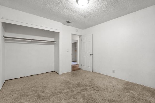 2962 Davenport Way, Sacramento, CA 95833