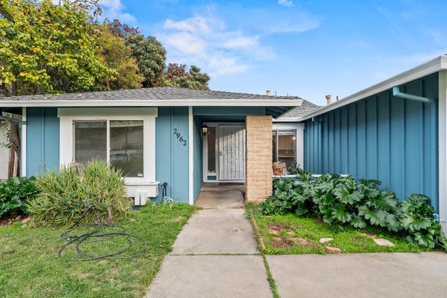 2962 Davenport Way, Sacramento, CA 95833
