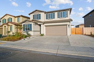 2166 Stream Ave, Manteca, CA 95337
