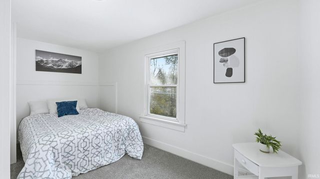 1307 W Wildwood Avenue, Fort Wayne, IN 46807