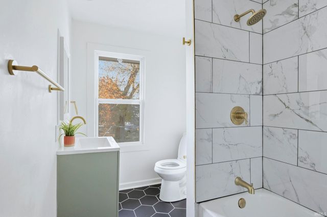 1307 W Wildwood Avenue, Fort Wayne, IN 46807