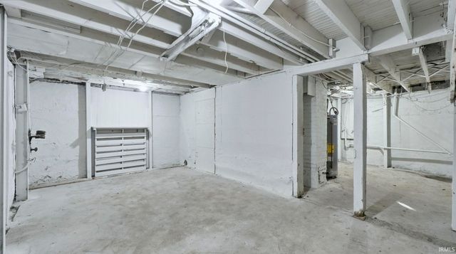 1307 W Wildwood Avenue, Fort Wayne, IN 46807