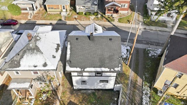 1307 W Wildwood Avenue, Fort Wayne, IN 46807