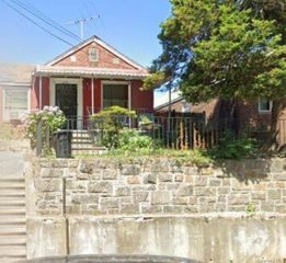 2711 Throop Avenue, Bronx, NY 10469