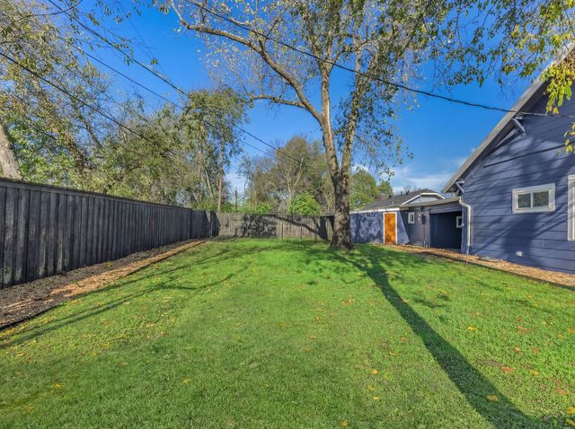 509 Maple Street, Commerce, TX 75428