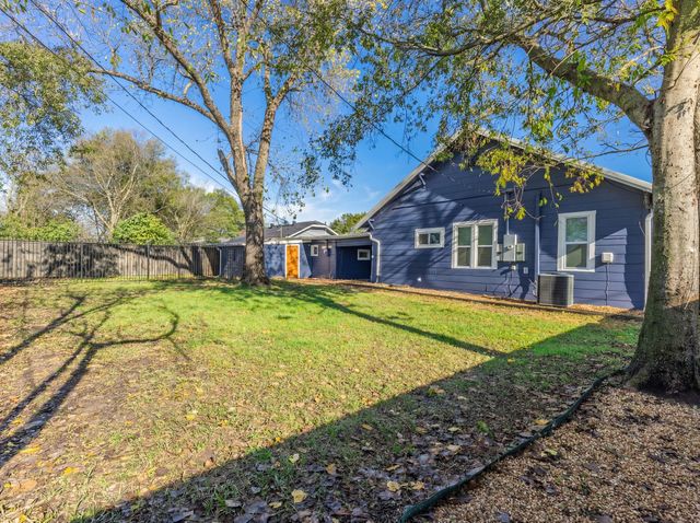 509 Maple Street, Commerce, TX 75428