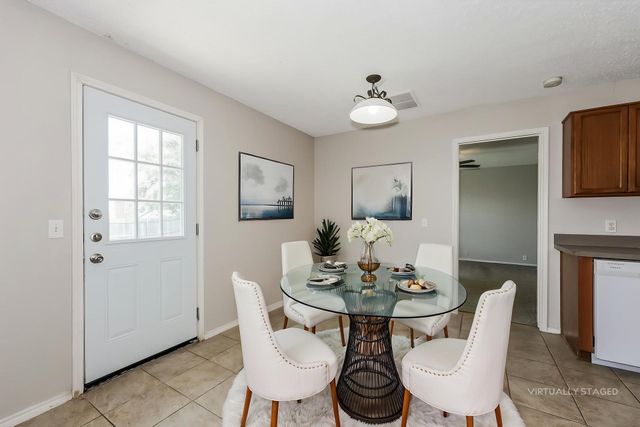 1600 Shady Shores Drive, Glenn Heights, TX 75154