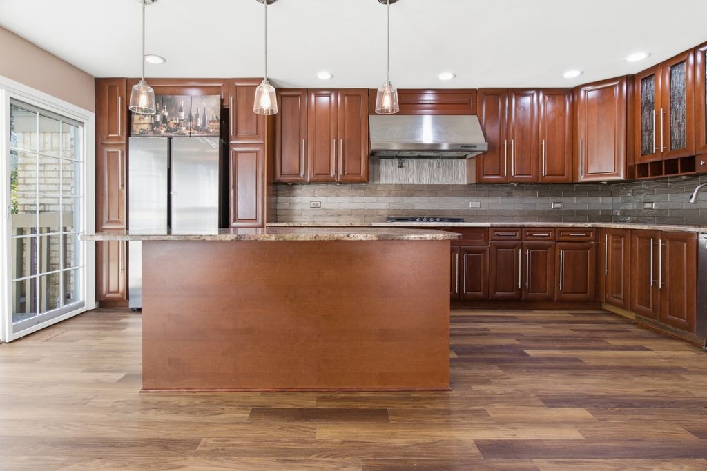192 W Fox Hill Drive, Buffalo Grove, IL 60089 — photo 5