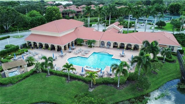 6368 Huntington Lakes CIR 102, Naples, FL 34119