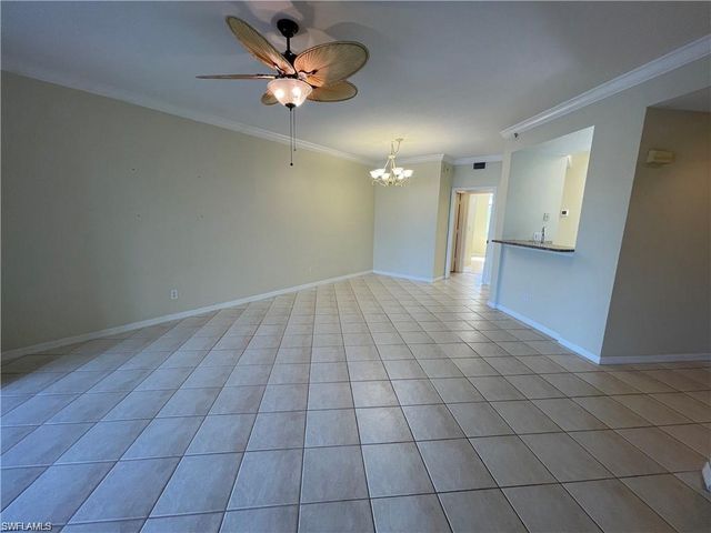 6368 Huntington Lakes CIR 102, Naples, FL 34119