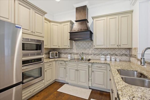 136 Ridgecrest Loop, Dothan, AL 36301