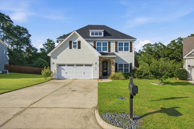 136 Ridgecrest Loop, Dothan, AL 36301