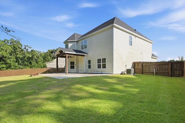 136 Ridgecrest Loop, Dothan, AL 36301