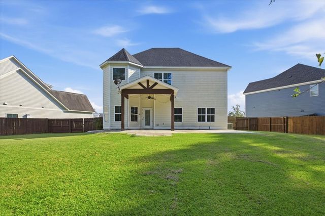 136 Ridgecrest Loop, Dothan, AL 36301