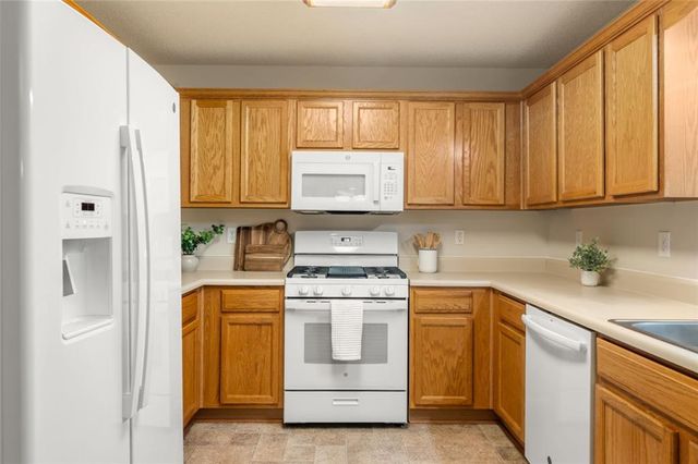 63 Hickory View Lane, Acworth, GA 30101