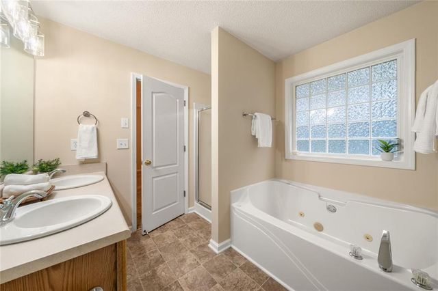 63 Hickory View Lane, Acworth, GA 30101
