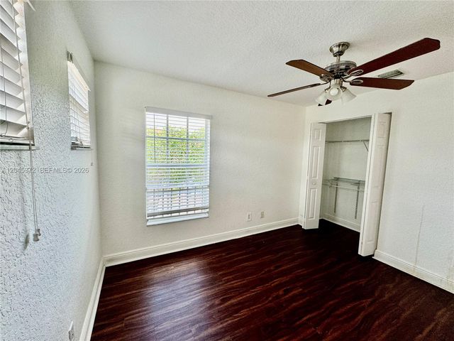 9763 Darlington Pl 9763, Cooper City, FL 33328