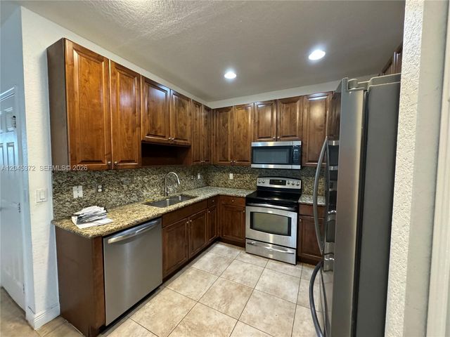 9763 Darlington Pl 9763, Cooper City, FL 33328