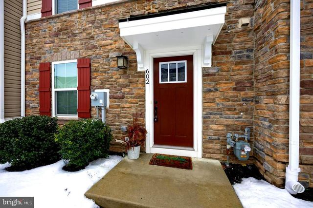 602 HOLYWELL DR, Malvern, PA 19355