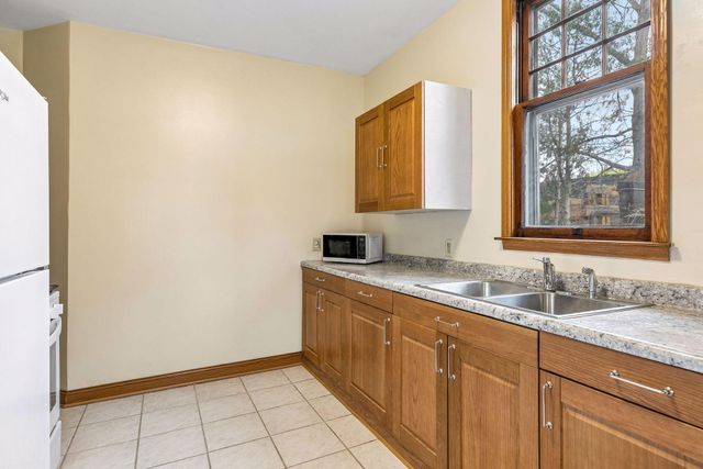 794 Randolph Avenue, Saint Paul, MN 55102