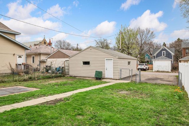 794 Randolph Avenue, Saint Paul, MN 55102