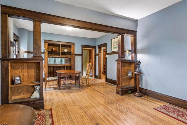794 Randolph Avenue, Saint Paul, MN 55102