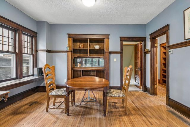 794 Randolph Avenue, Saint Paul, MN 55102