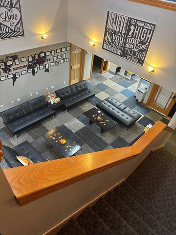 7030 Centennial Drive, Tinley Park, IL 60477
