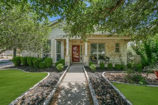 1049 Sanders, Kyle, TX 78640